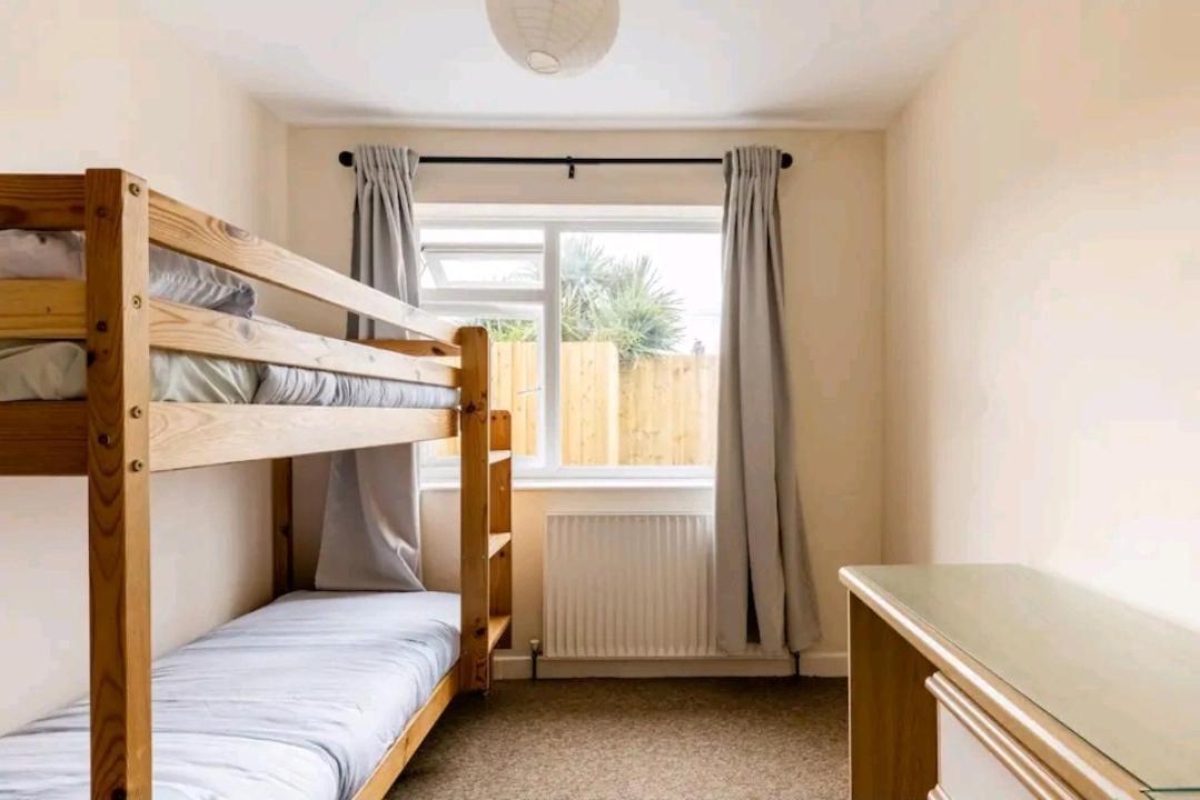 The Hideaway, Family Apartment Close To The Beach. Пейнтън Екстериор снимка